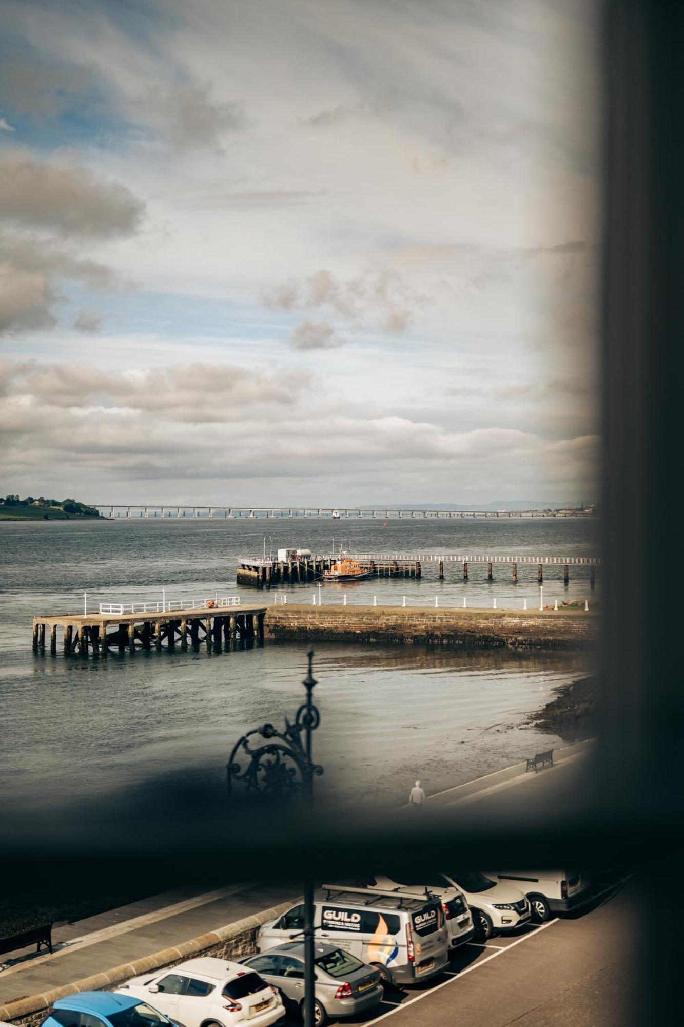 Ferry Beach House ブローティ・フェリー エクステリア 写真